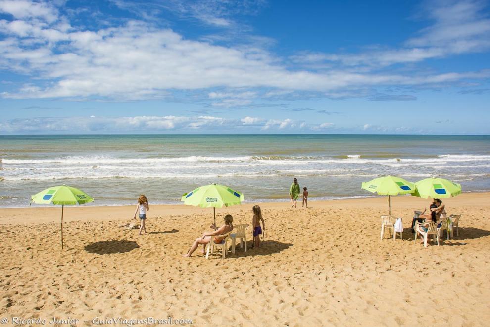 Imagem da praia em Itaúnas